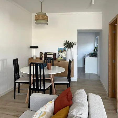 Casa T2 - 3 Minutos A Pé Da Mareta *